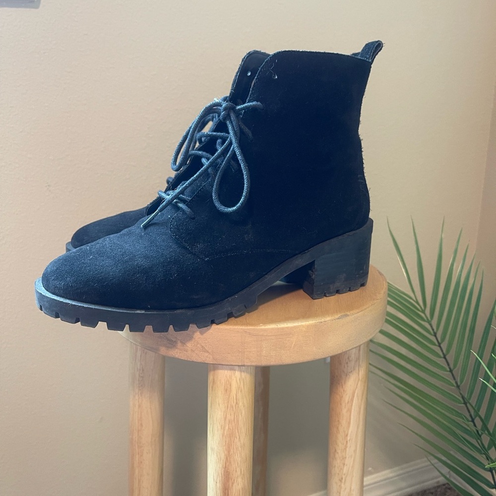Caslon genuine leather water resistant booty
